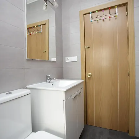 아파트 Piso De 4 A Un Paso Del Centro De *